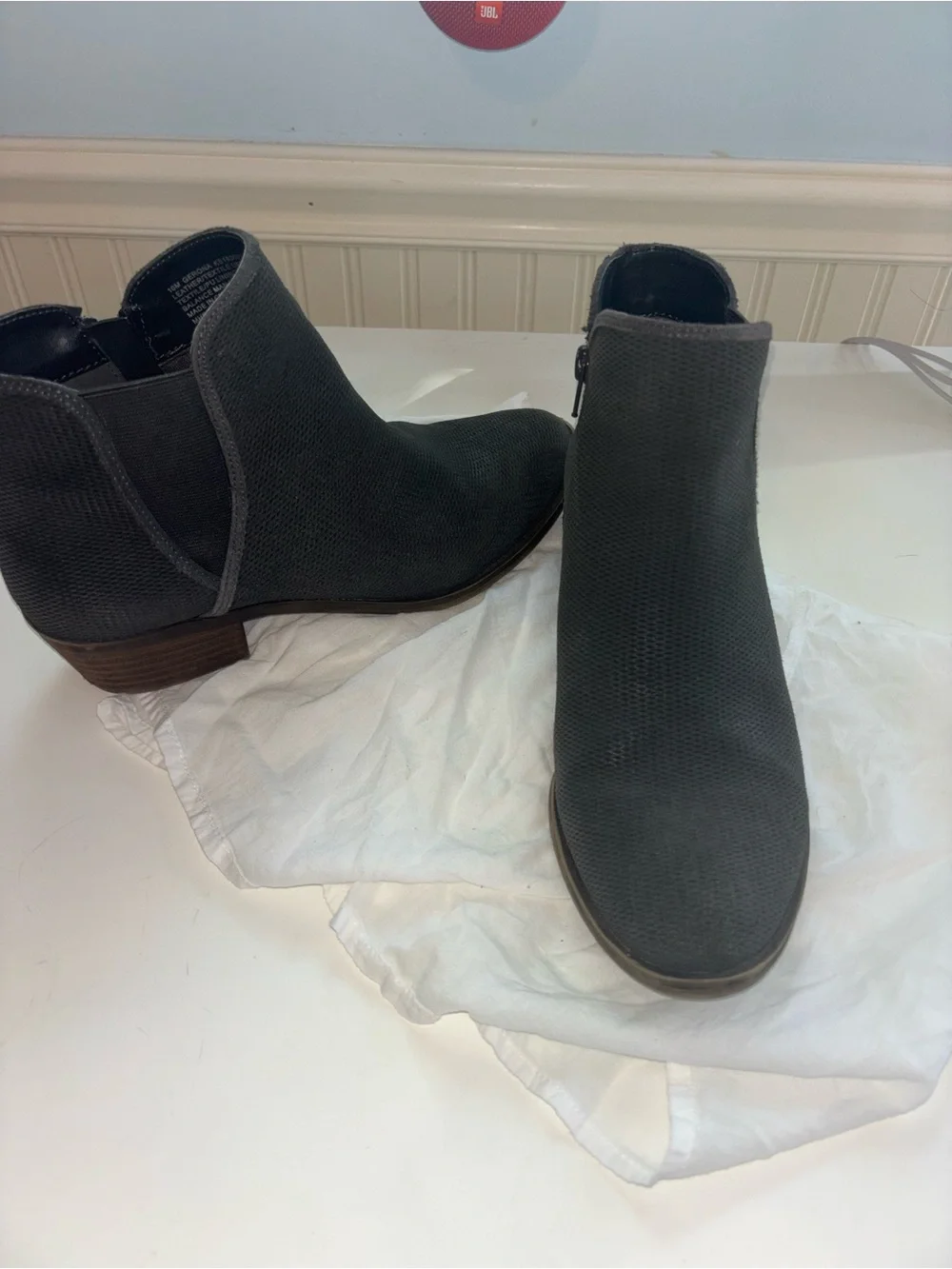 Gray Women's Ankle Boots - Classic Zip Closure